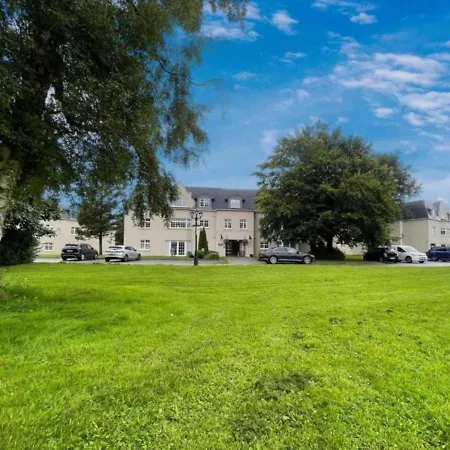 Spacious 2 Bedroom In Apartamento Killarney