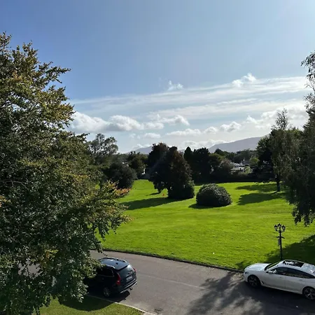 Spacious 2 Bedroom In * Killarney