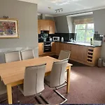 Apartamento Spacious 2 Bedroom In *