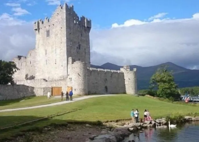 Spacious 2 Bedroom In * Killarney