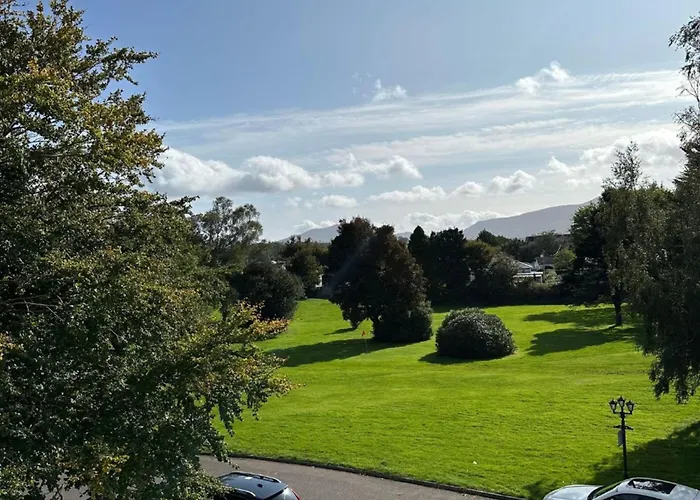 Spacious 2 Bedroom In * 基拉尼