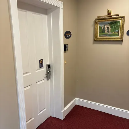 Spacious 2 Bedroom In Lejlighed