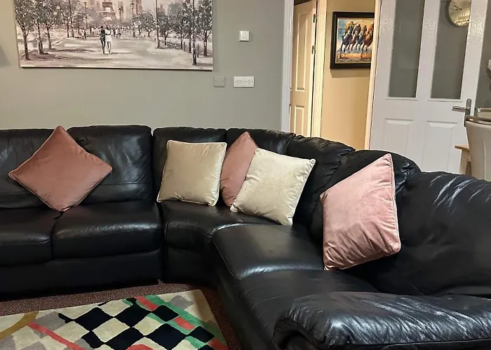 Apartman Spacious 2 Bedroom In *